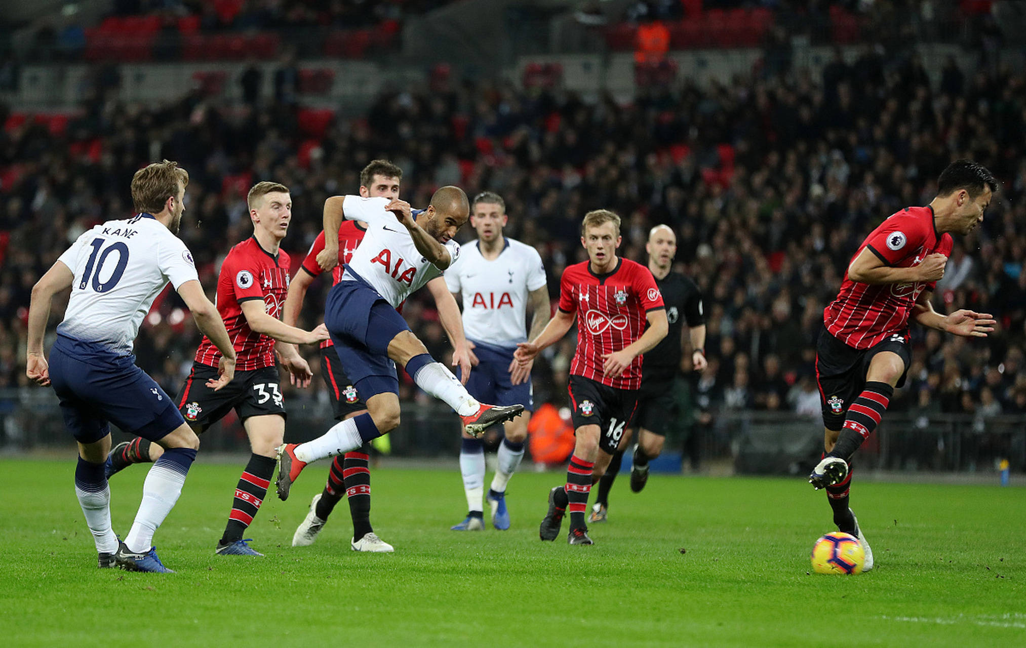 力和果斷的 力和果斷的